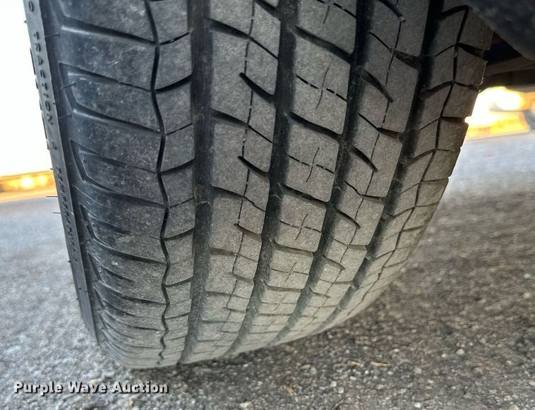 image for item JT9283 2001 Ford Taurus