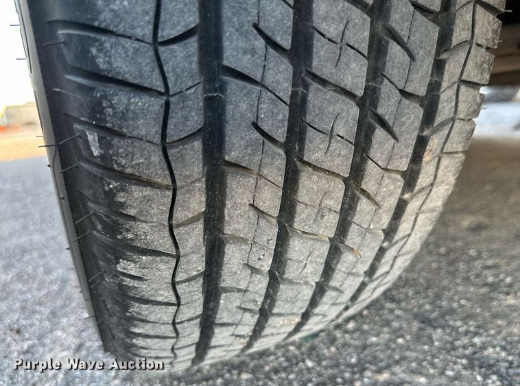 image for item JT9283 2001 Ford Taurus