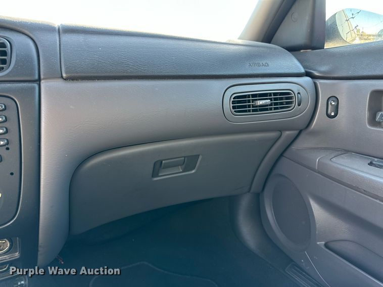 image for item JT9284 2000 Ford Taurus