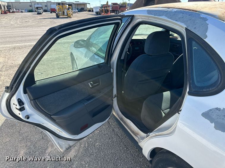 image for item JT9284 2000 Ford Taurus