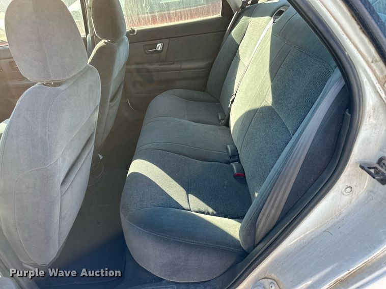 image for item JT9284 2000 Ford Taurus