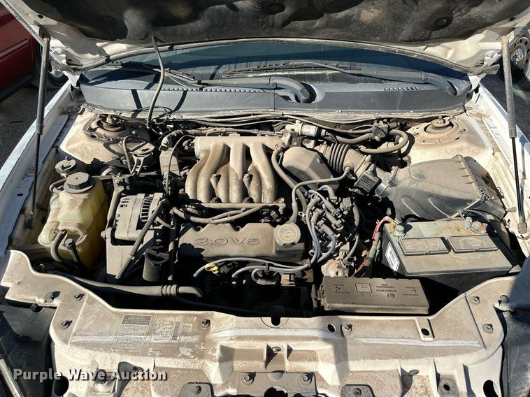 image for item JT9284 2000 Ford Taurus
