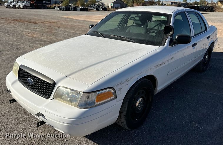 image for item JT9285 2006 Ford Crown Victoria Police Interceptor