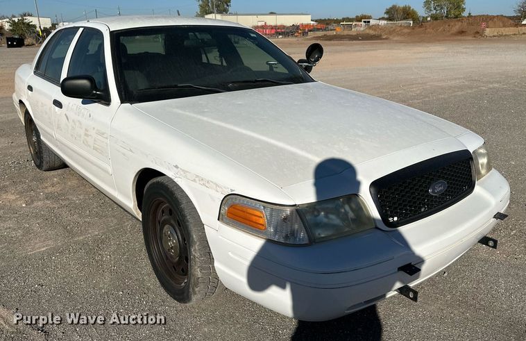 image for item JT9285 2006 Ford Crown Victoria Police Interceptor