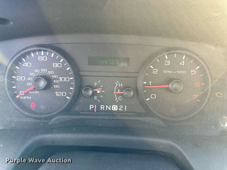 image for item JT9285 2006 Ford Crown Victoria Police Interceptor