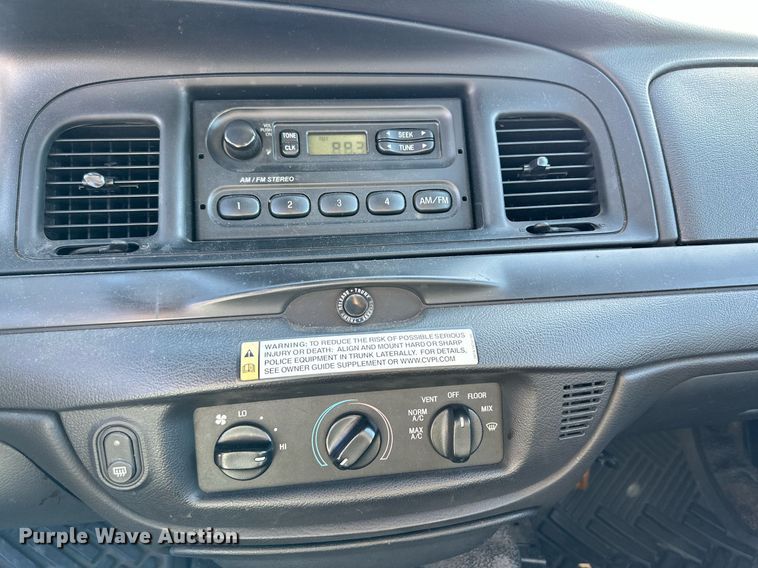 image for item JT9285 2006 Ford Crown Victoria Police Interceptor