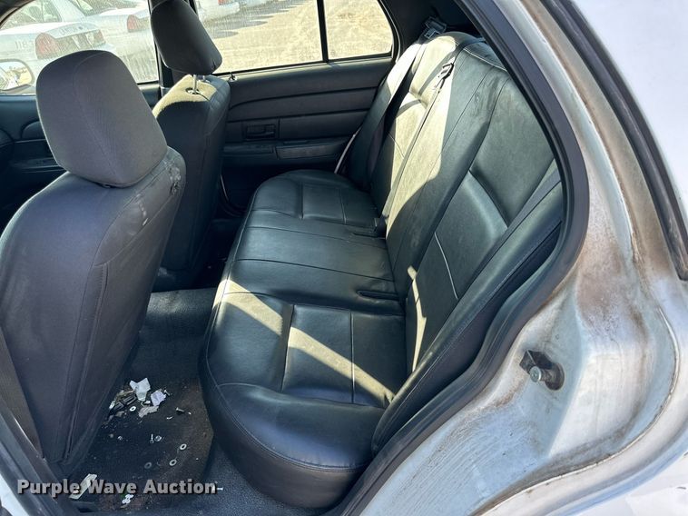 image for item JT9285 2006 Ford Crown Victoria Police Interceptor