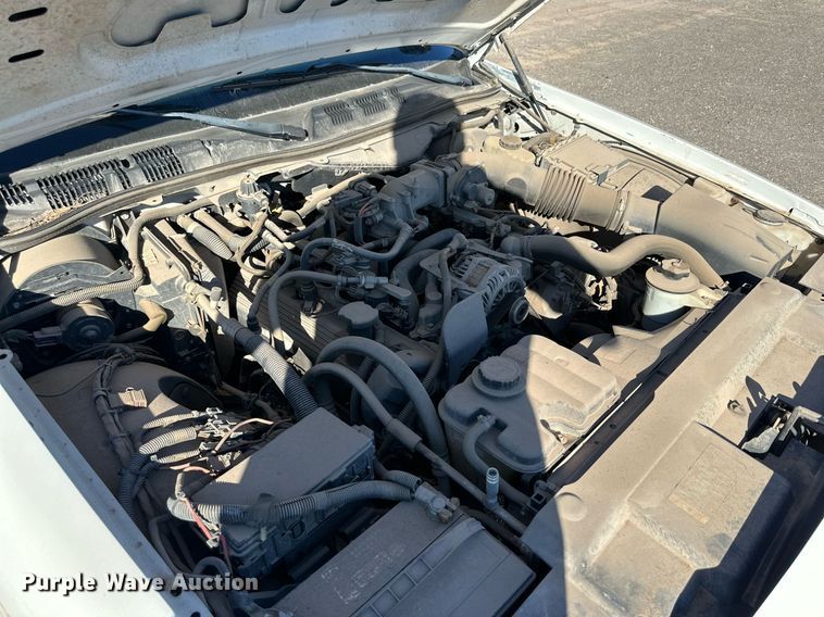 image for item JT9285 2006 Ford Crown Victoria Police Interceptor