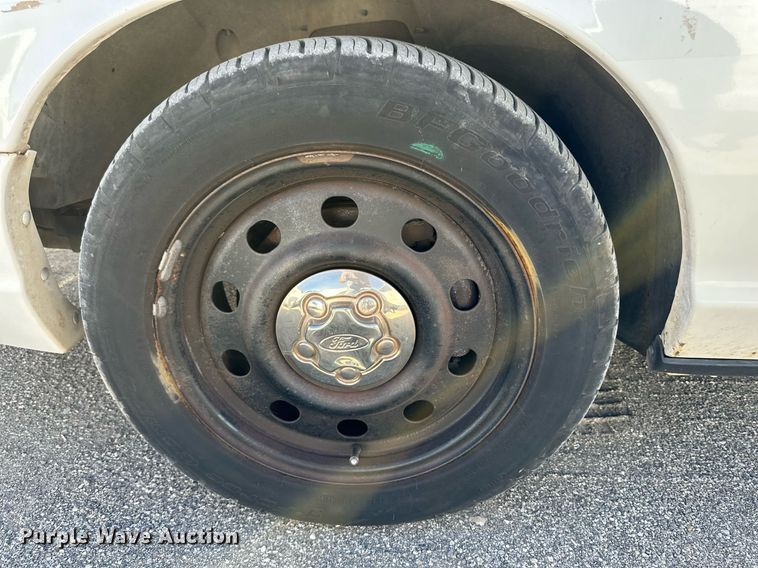 image for item JT9285 2006 Ford Crown Victoria Police Interceptor