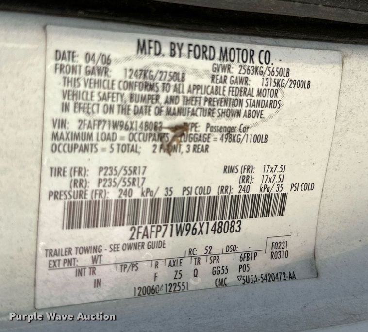 image for item JT9285 2006 Ford Crown Victoria Police Interceptor