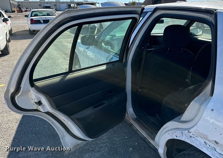 image for item JT9286 2008 Ford Crown Victoria Police Interceptor