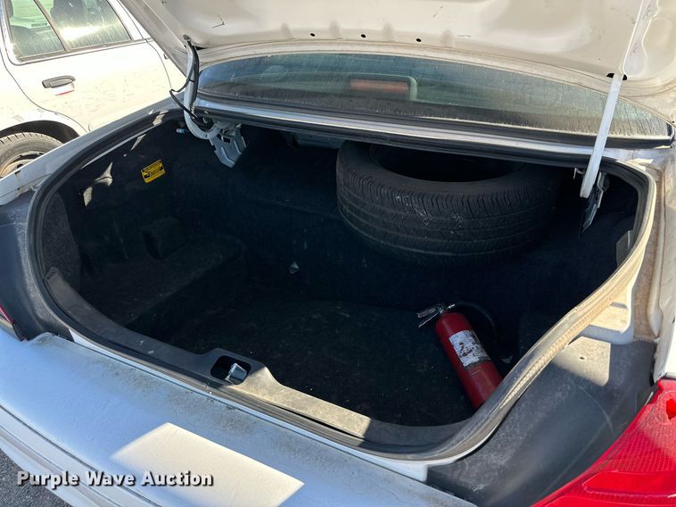 image for item JT9286 2008 Ford Crown Victoria Police Interceptor