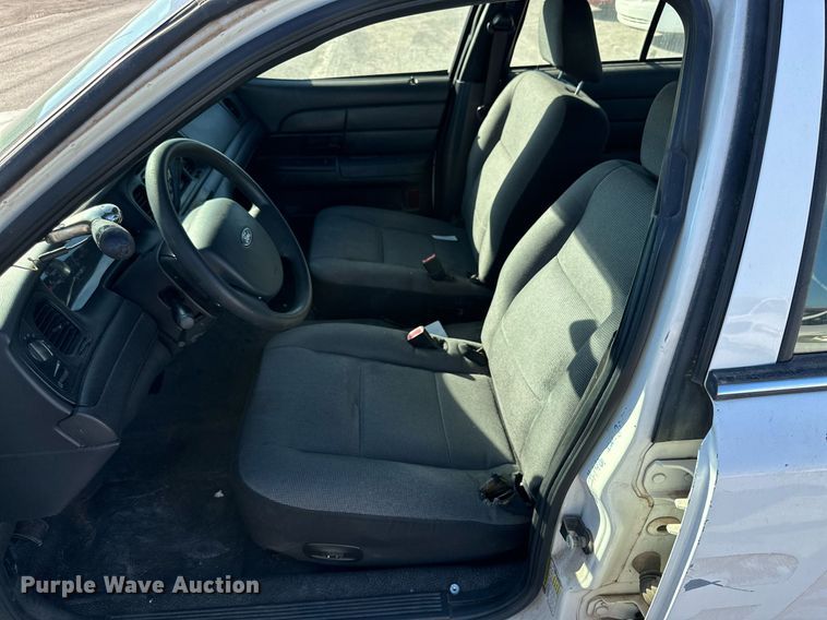 image for item JT9288 2008 Ford Crown Victoria Police Interceptor