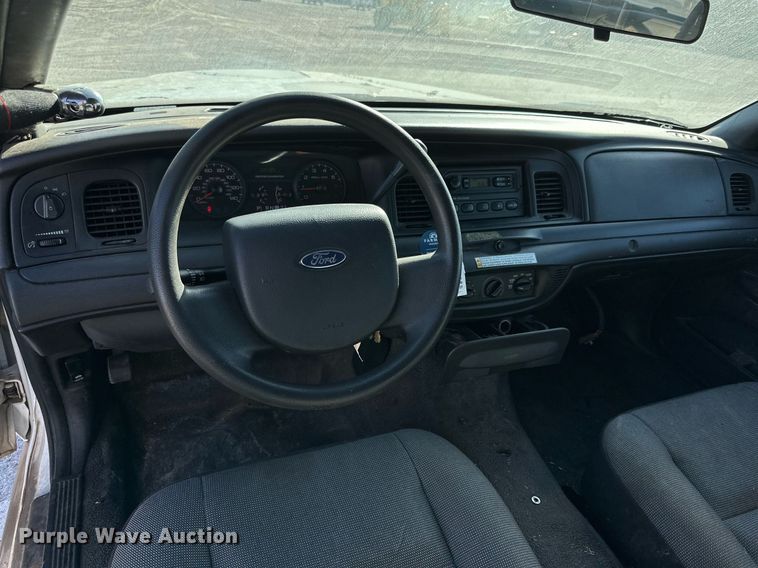 image for item JT9288 2008 Ford Crown Victoria Police Interceptor