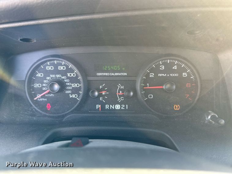 image for item JT9288 2008 Ford Crown Victoria Police Interceptor