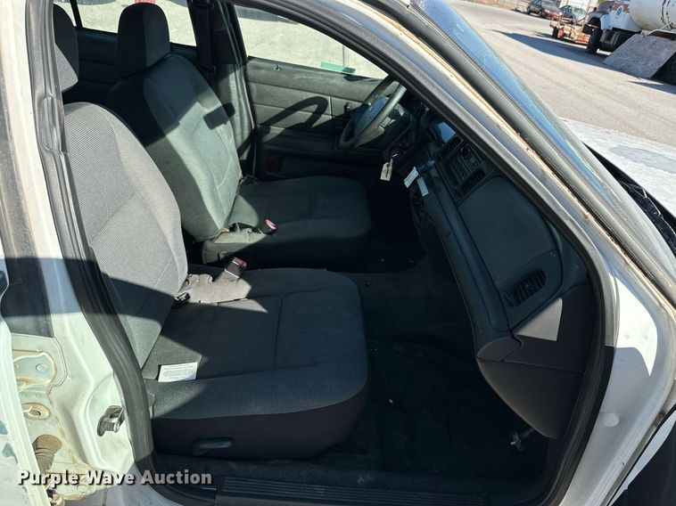 image for item JT9288 2008 Ford Crown Victoria Police Interceptor
