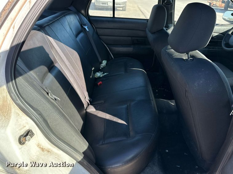 image for item JT9288 2008 Ford Crown Victoria Police Interceptor