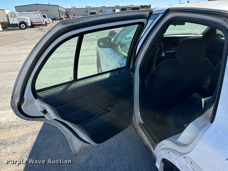 image for item JT9288 2008 Ford Crown Victoria Police Interceptor