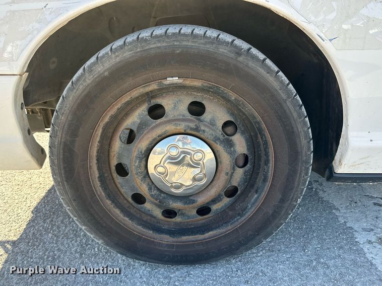 image for item JT9288 2008 Ford Crown Victoria Police Interceptor