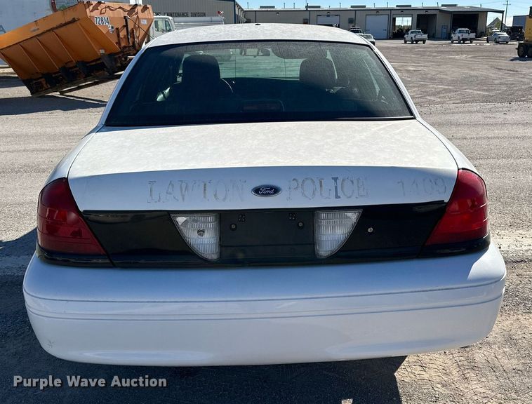 image for item JT9292 2008 Ford Crown Victoria Police Interceptor