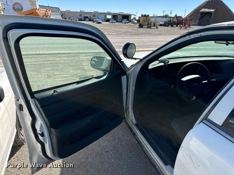 image for item JT9292 2008 Ford Crown Victoria Police Interceptor