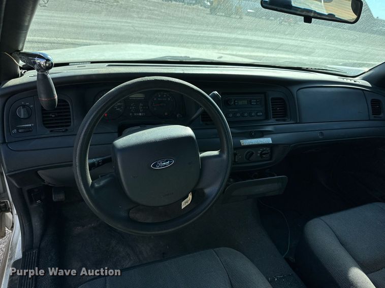 image for item JT9292 2008 Ford Crown Victoria Police Interceptor