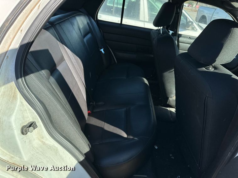 image for item JT9292 2008 Ford Crown Victoria Police Interceptor