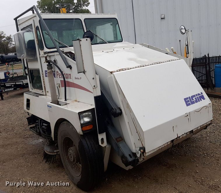 image for item KD9088 Elgin Pelican Series P  street sweeper
