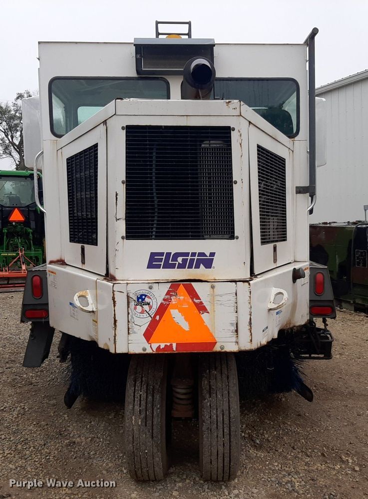 image for item KD9088 Elgin Pelican Series P  street sweeper