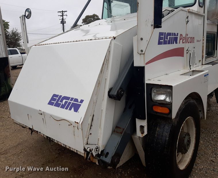 image for item KD9088 Elgin Pelican Series P  street sweeper