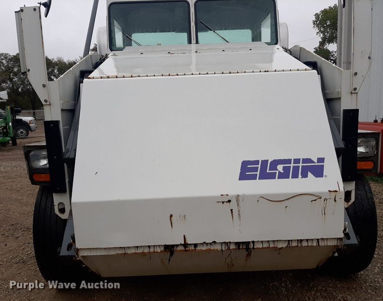 image for item KD9088 Elgin Pelican Series P  street sweeper