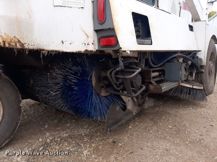 image for item KD9088 Elgin Pelican Series P  street sweeper