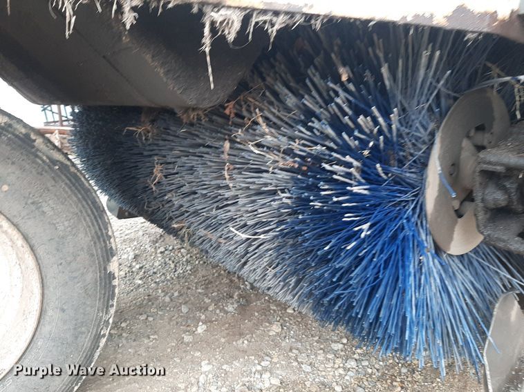 image for item KD9088 Elgin Pelican Series P  street sweeper