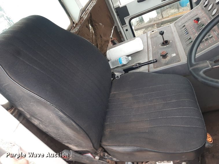 image for item KD9088 Elgin Pelican Series P  street sweeper