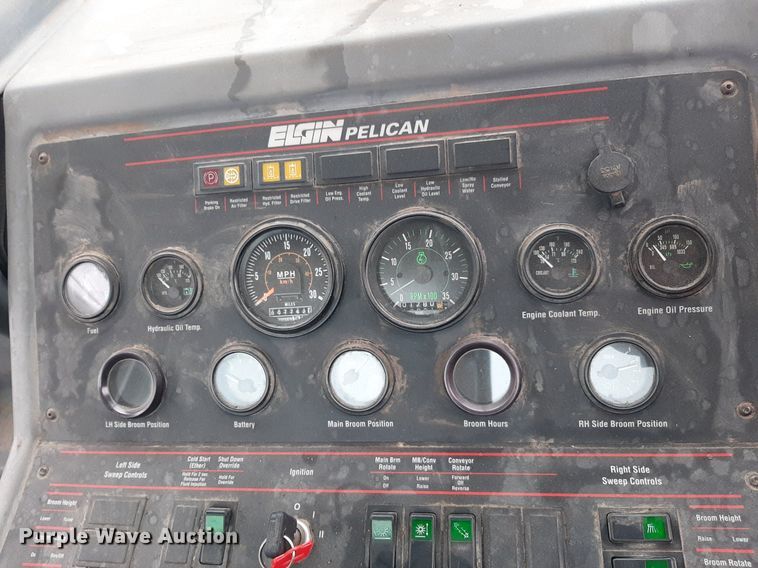 image for item KD9088 Elgin Pelican Series P  street sweeper