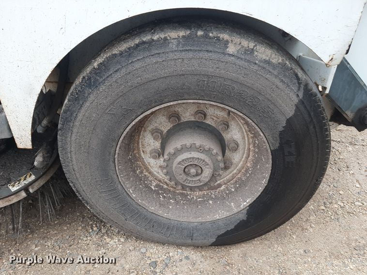 image for item KD9088 Elgin Pelican Series P  street sweeper