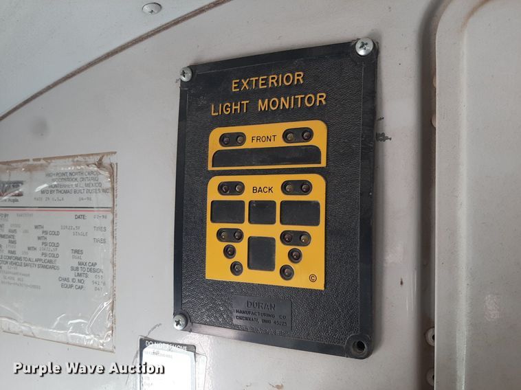 image for item KD9104 1998 International  school bus