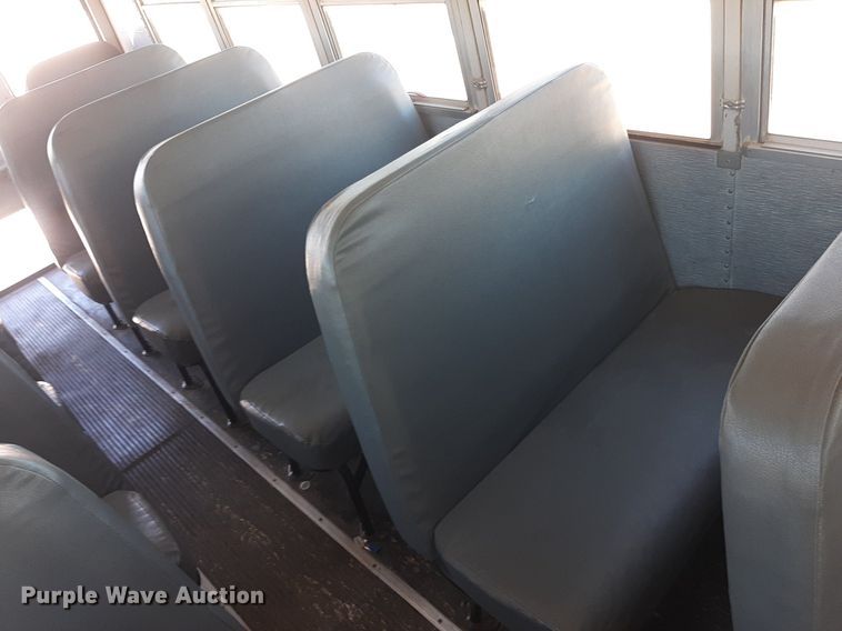 image for item KD9104 1998 International  school bus