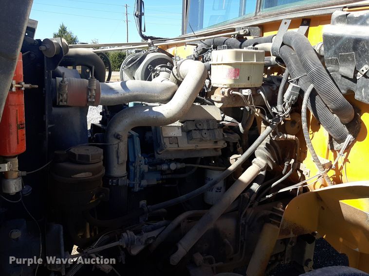 image for item KD9104 1998 International  school bus