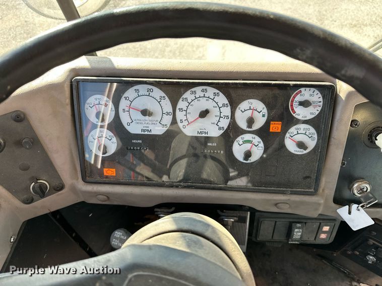 image for item KT9229 2014 International PB30500  school bus