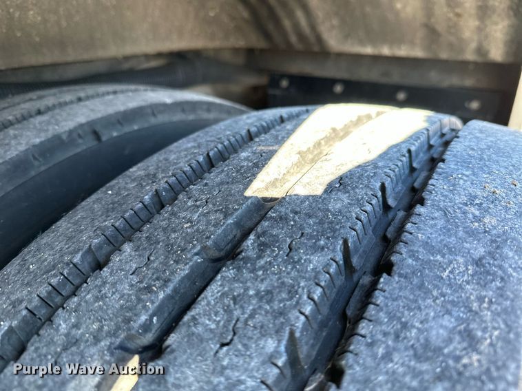 image for item KT9230 2014 International PB30500  school bus