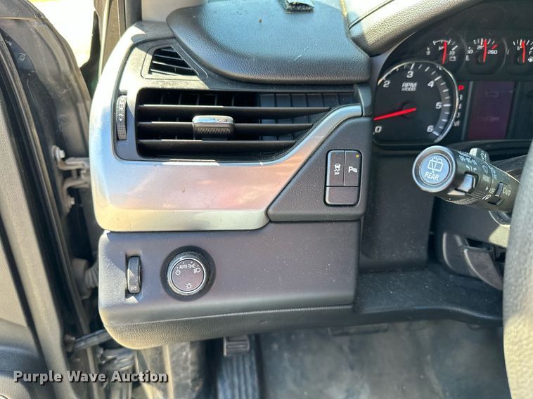 image for item KT9252 2015 Chevrolet Tahoe Police  SUV