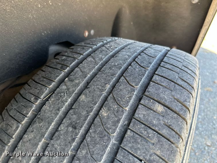 image for item KT9252 2015 Chevrolet Tahoe Police  SUV