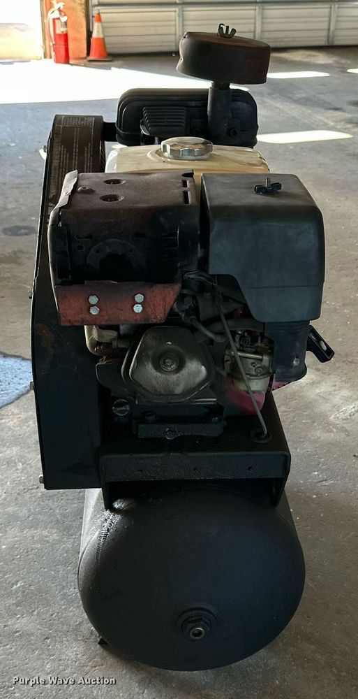 image for item KX9730 North Star  air compressor