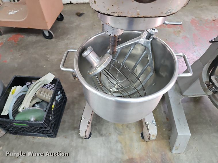 image for item LB9581 Restaurant equipment