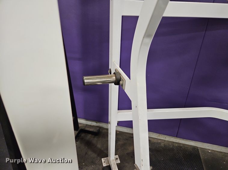 image for item LB9582 Hammer Strength  weight lifting equipment