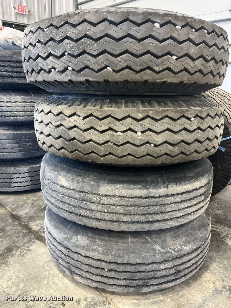 image for item LD9803 Wheels and tires