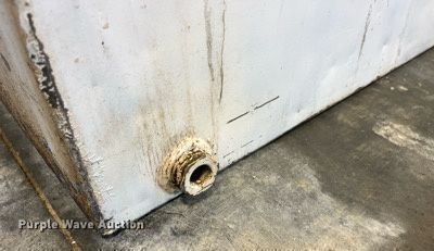 image for item LD9804 Fuel tank