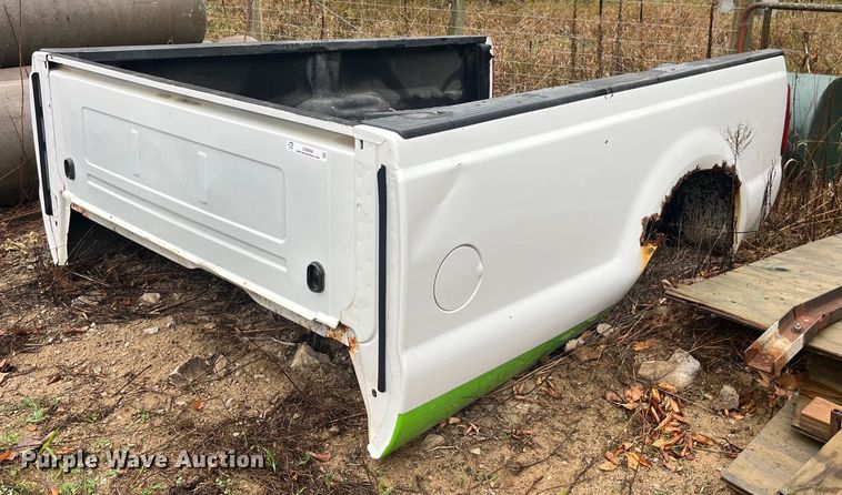 image for item LD9806 2008 Ford F250 pickup truck bed