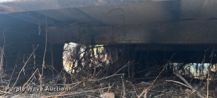 image for item LD9806 2008 Ford F250 pickup truck bed